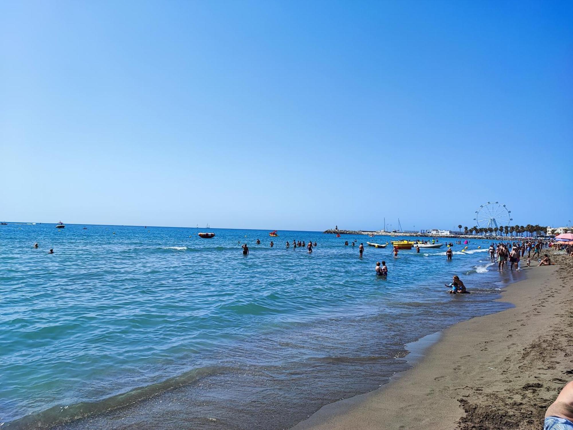 Apartamento 150 Metros De La Playa ตอร์เรโมลิโนส ภายนอก รูปภาพ