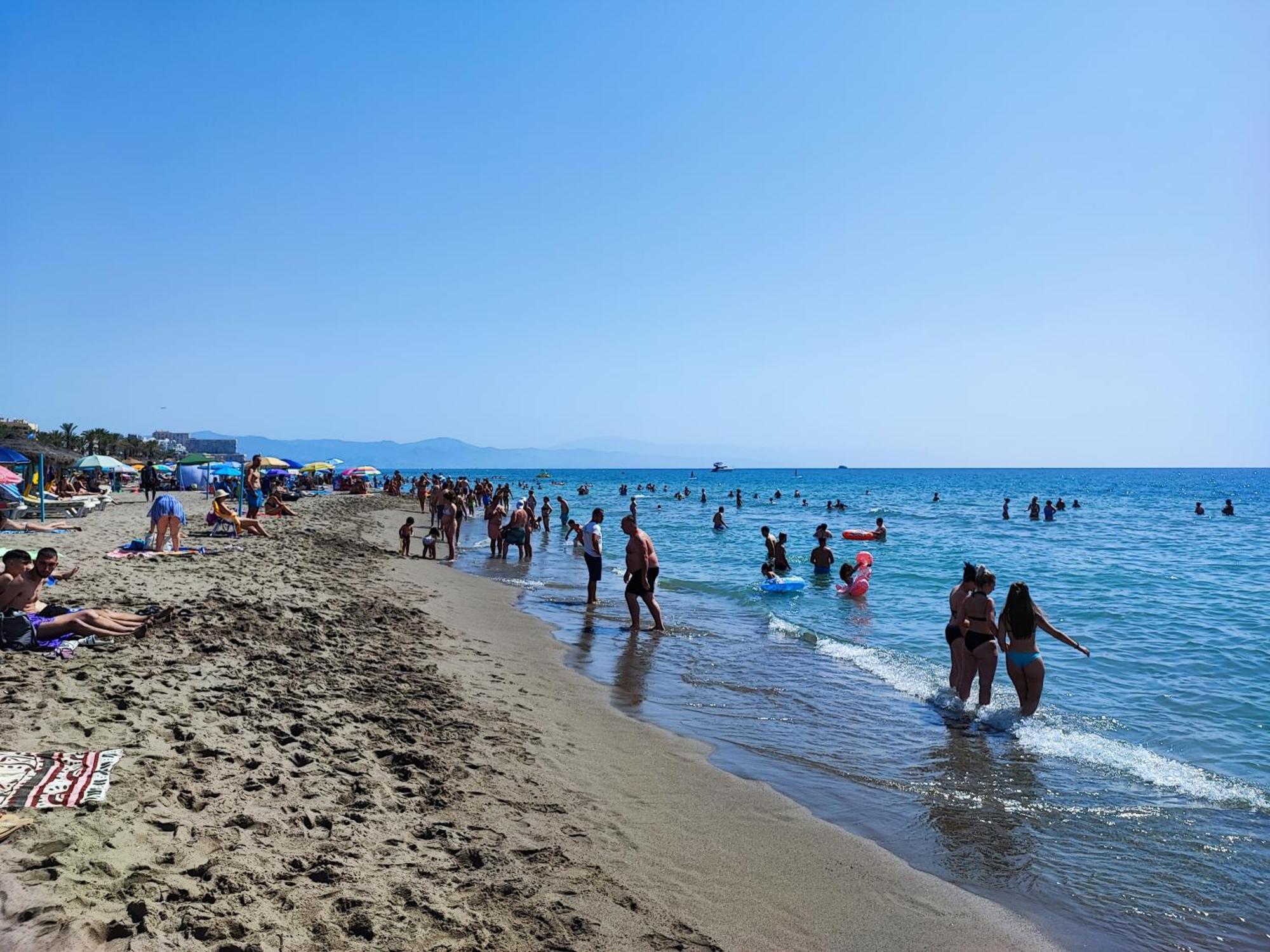 Apartamento 150 Metros De La Playa ตอร์เรโมลิโนส ภายนอก รูปภาพ