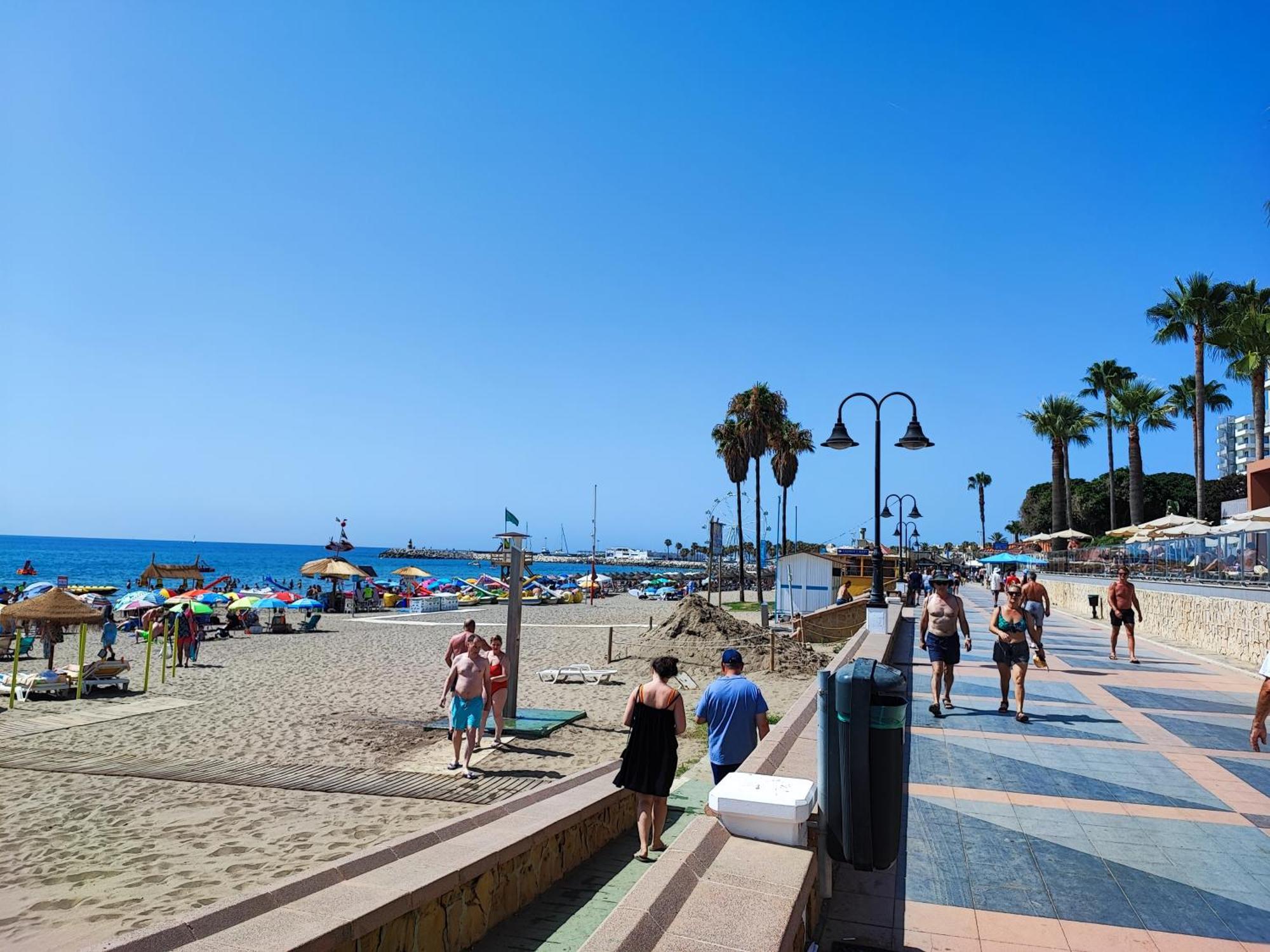 Apartamento 150 Metros De La Playa ตอร์เรโมลิโนส ภายนอก รูปภาพ