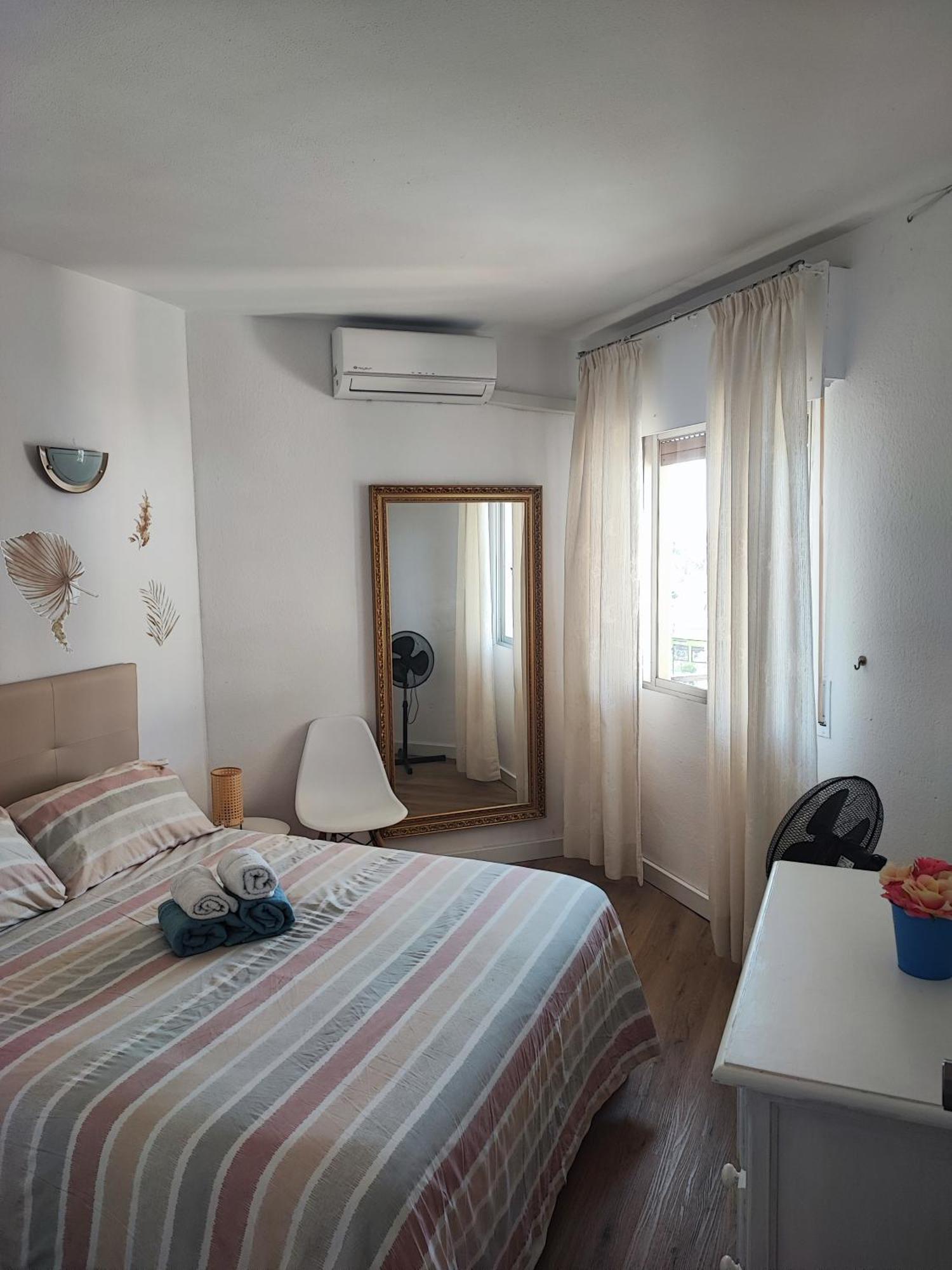 Apartamento 150 Metros De La Playa ตอร์เรโมลิโนส ภายนอก รูปภาพ